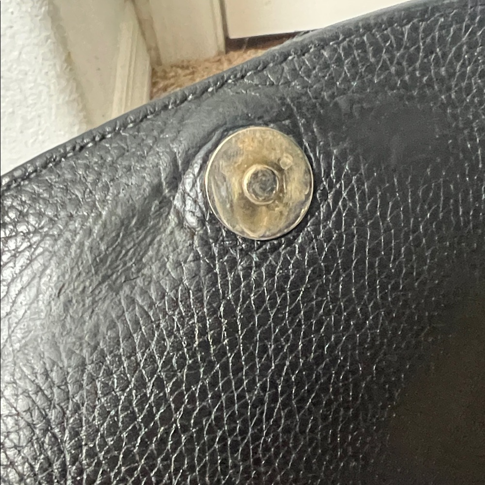 3447 Black Leather Crossbody Bag - Picture 6 of 11